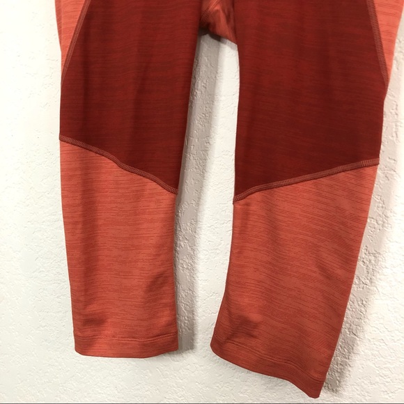 3/4 Red and Orange Outdoor Leggings size Small - Picture 9 of 10